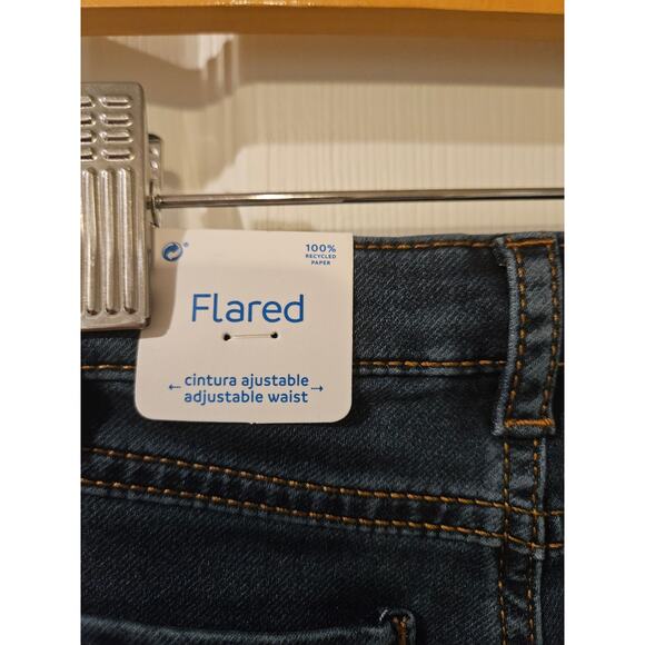 Mayoral Baby Girl Flared Jeans 12-18 Months NWT Heart Pockets Blue Denim‎ Pants - Picture 6 of 6